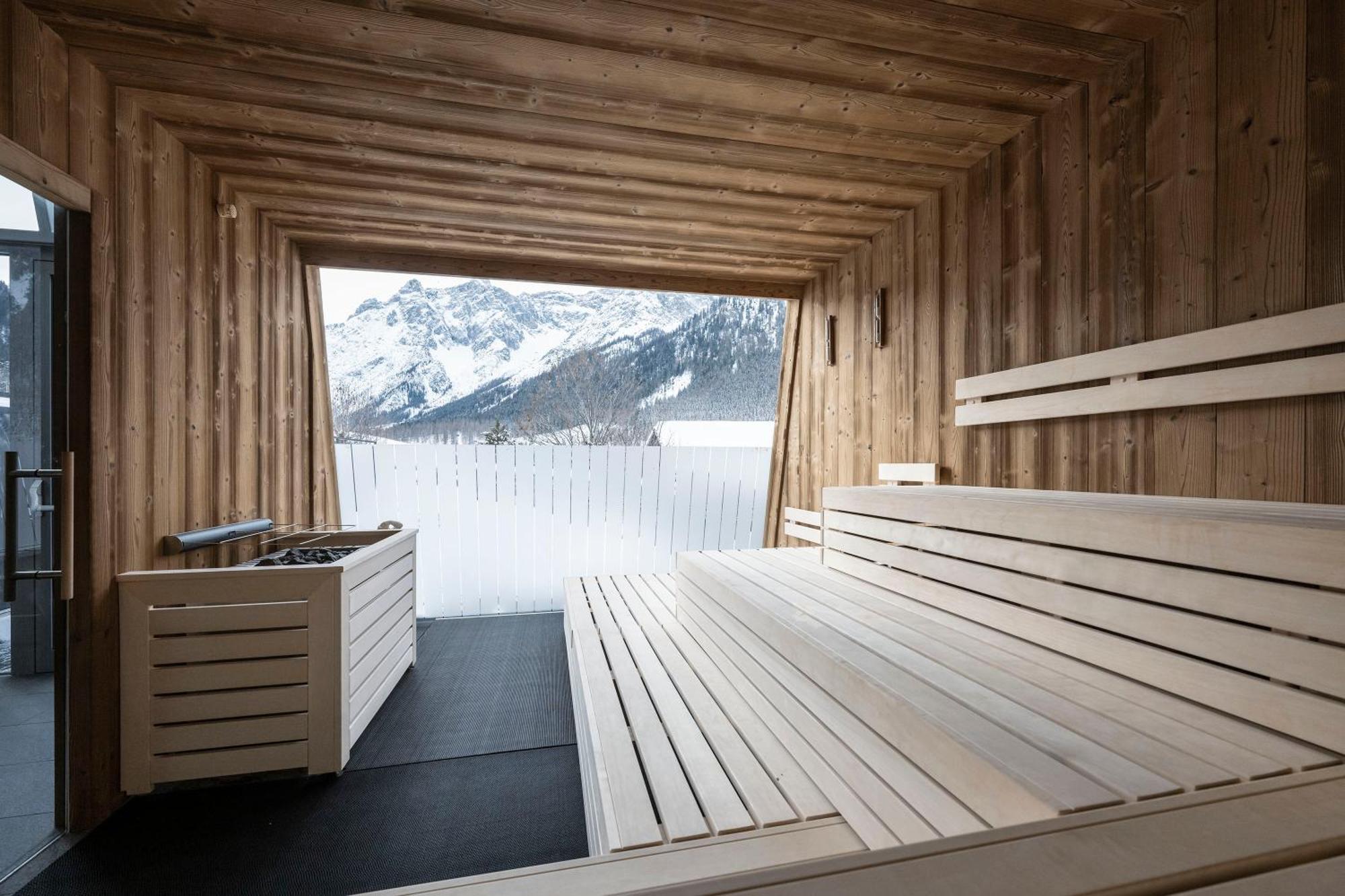 Family Resort Rainer Sexten Exterior photo